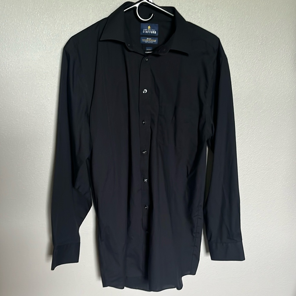 Men’s XL Stafford black dress shirt